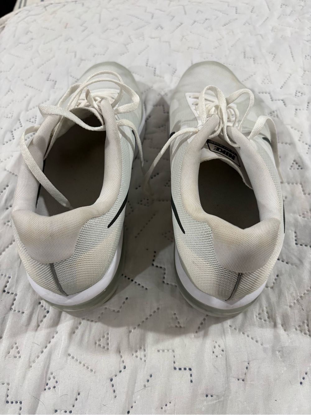 White Men's Running Sneakers - Lightweight Performance